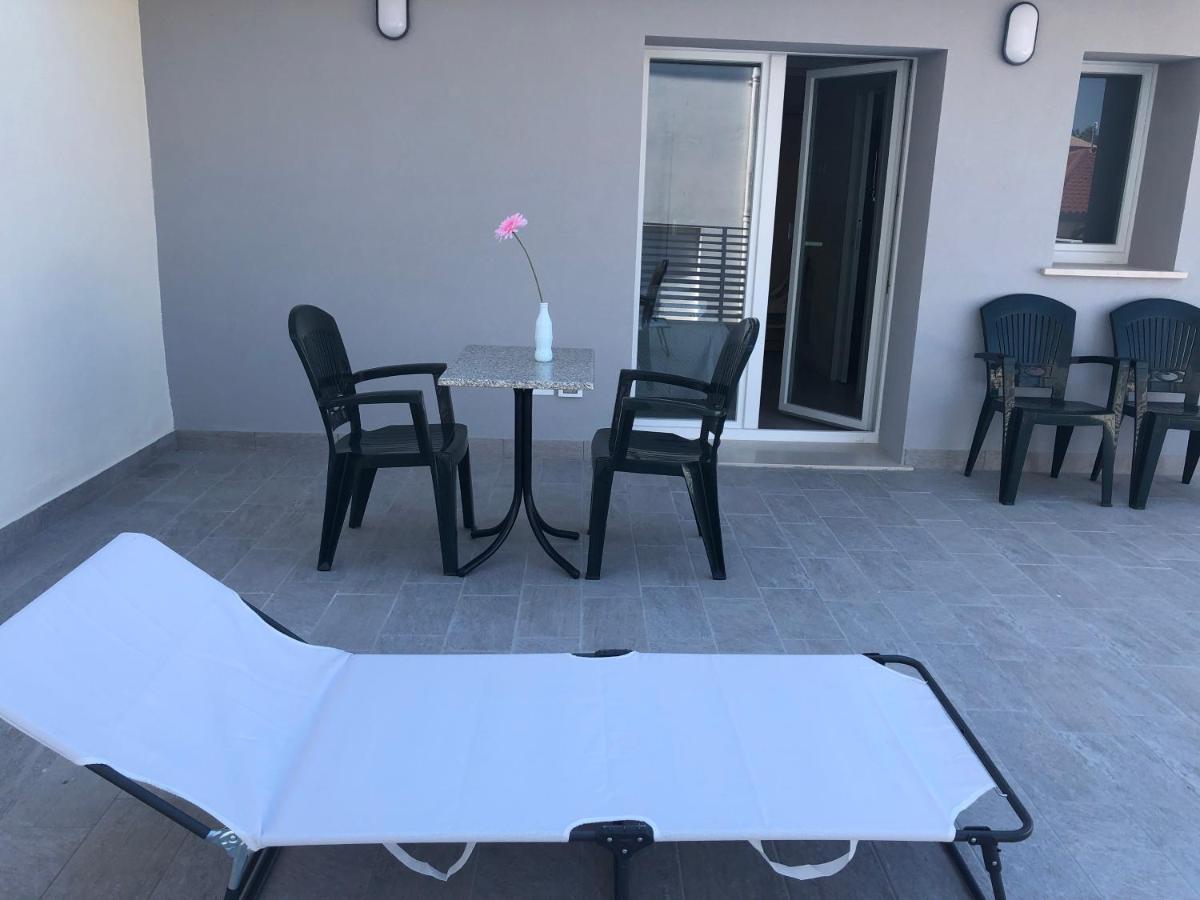 Appartamenti Sunrise Cattolica Exterior foto